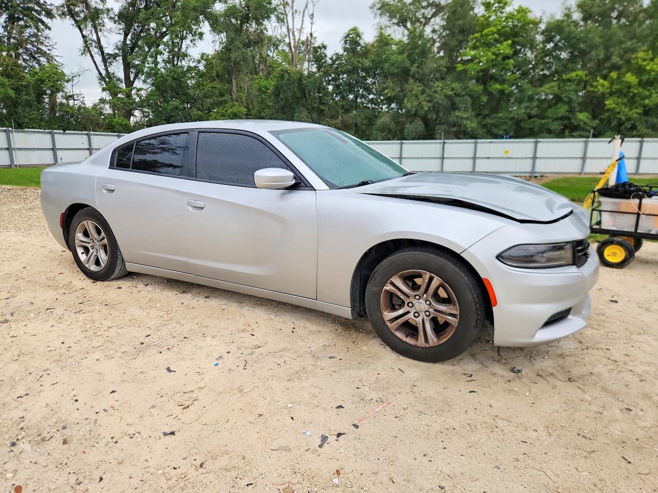 2021 Dodge Charger Sxt - Фото 4