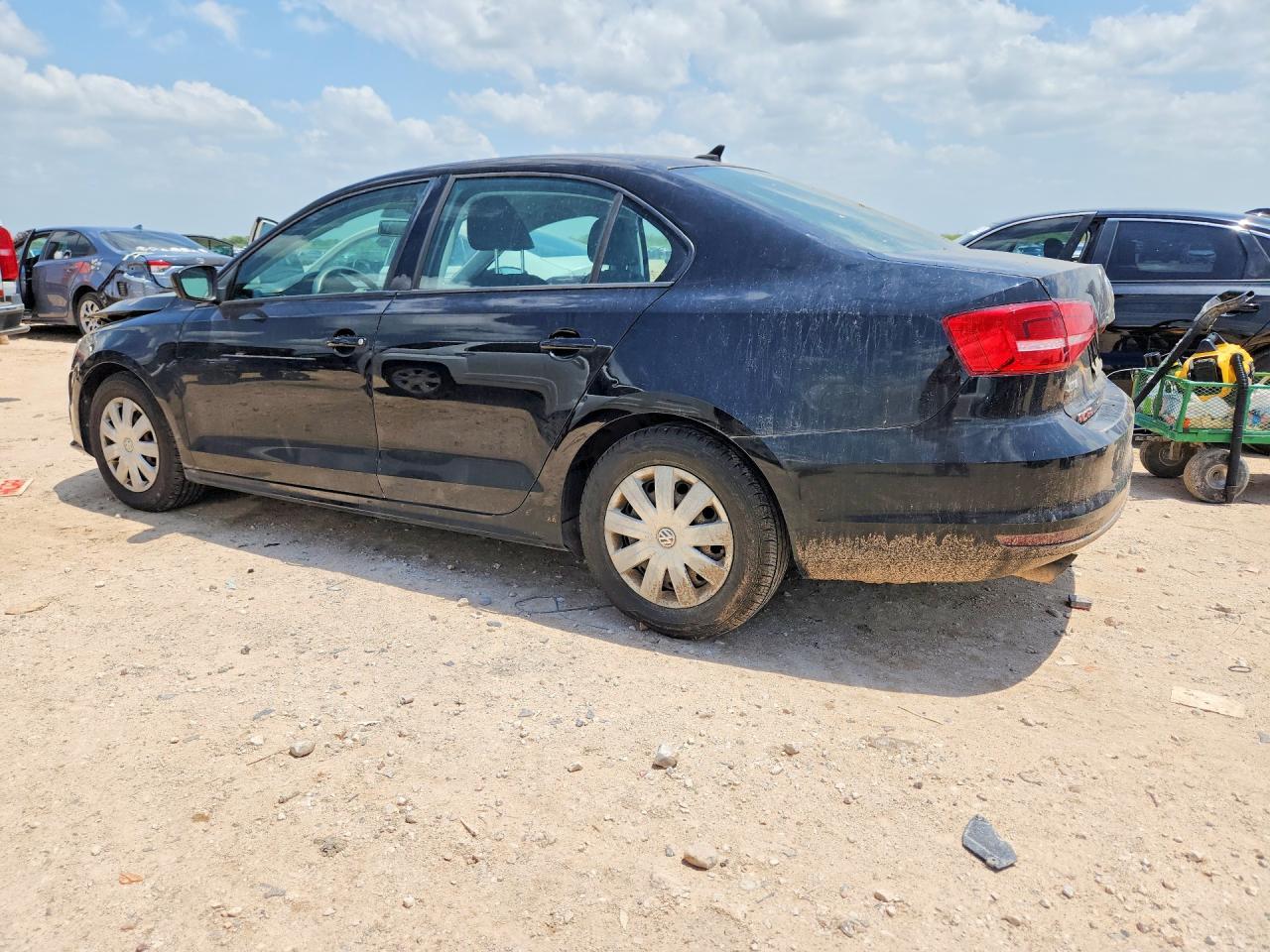 2015 Volkswagen Jetta Base - Image 2