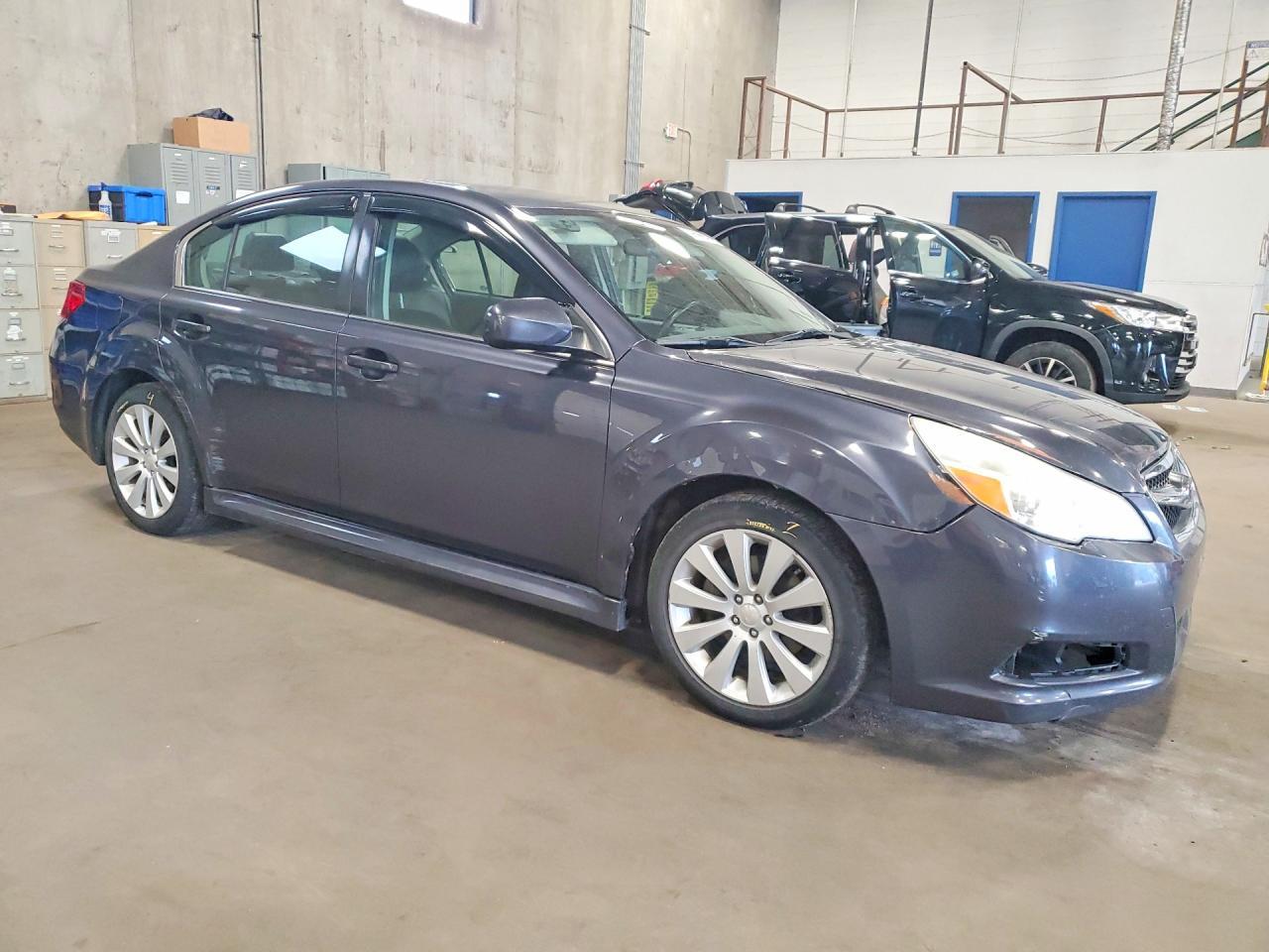 2010 Subaru Legacy 2.5I Limited - Image 4