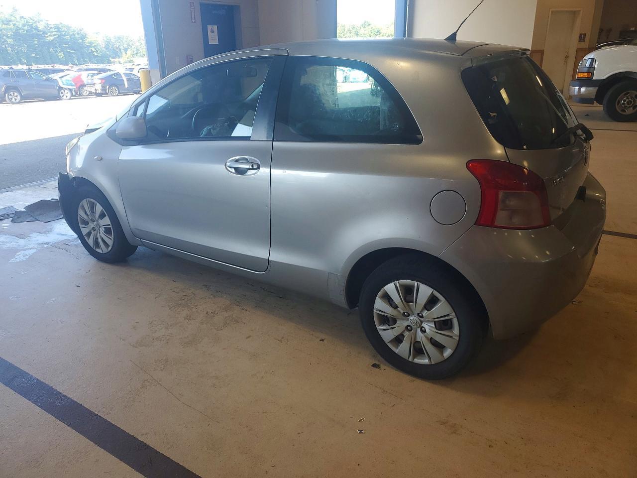 2007 Toyota Yaris Base - Фото 2