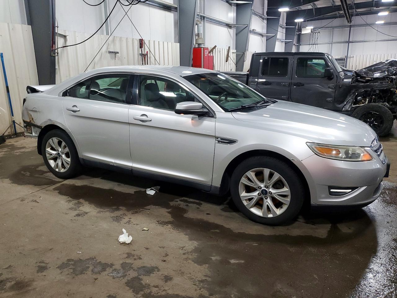 2011 Ford Taurus Sel - Фото 4