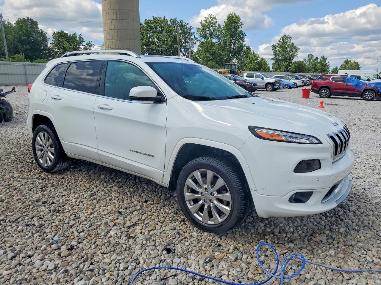 2017 Jeep Cherokee Overland - Фото 4