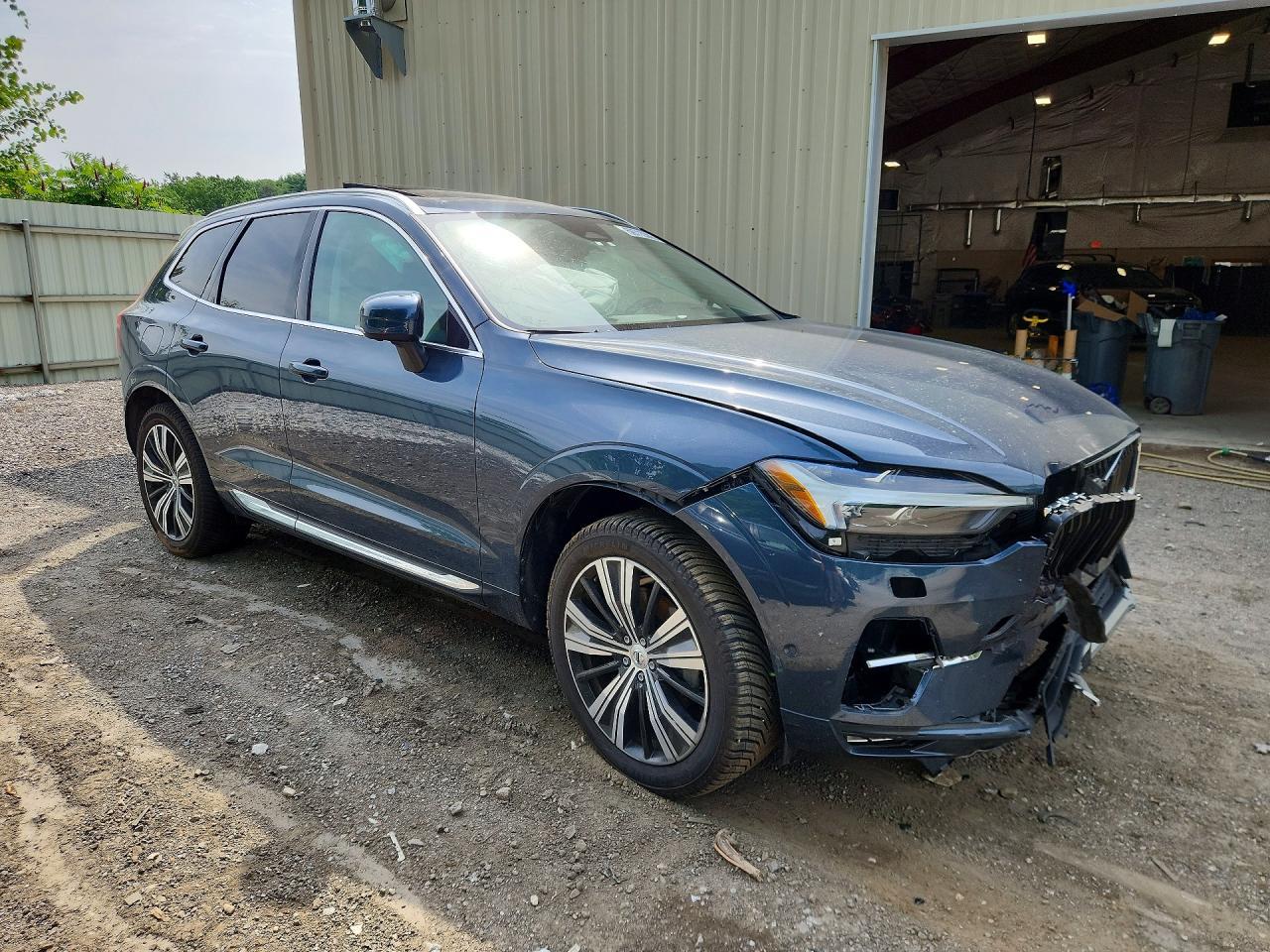 2022 Volvo Xc60 B6 Inscription - Фото 4