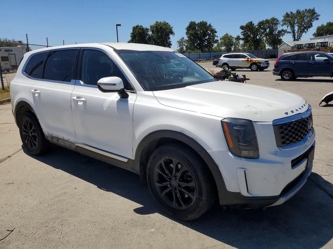 2020 Kia Telluride Lx - Image 4