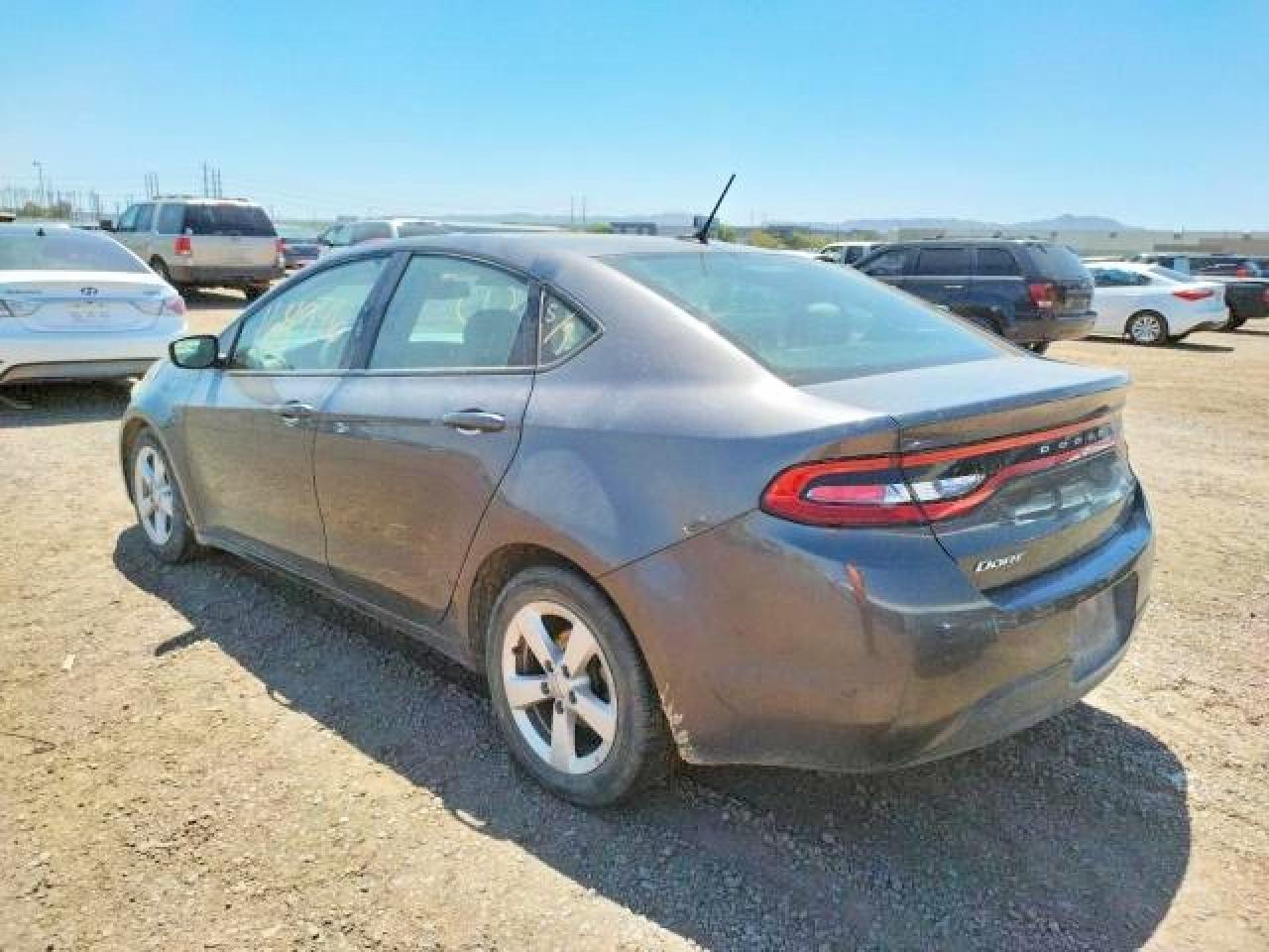 2016 Dodge Dart Sxt - Image 3