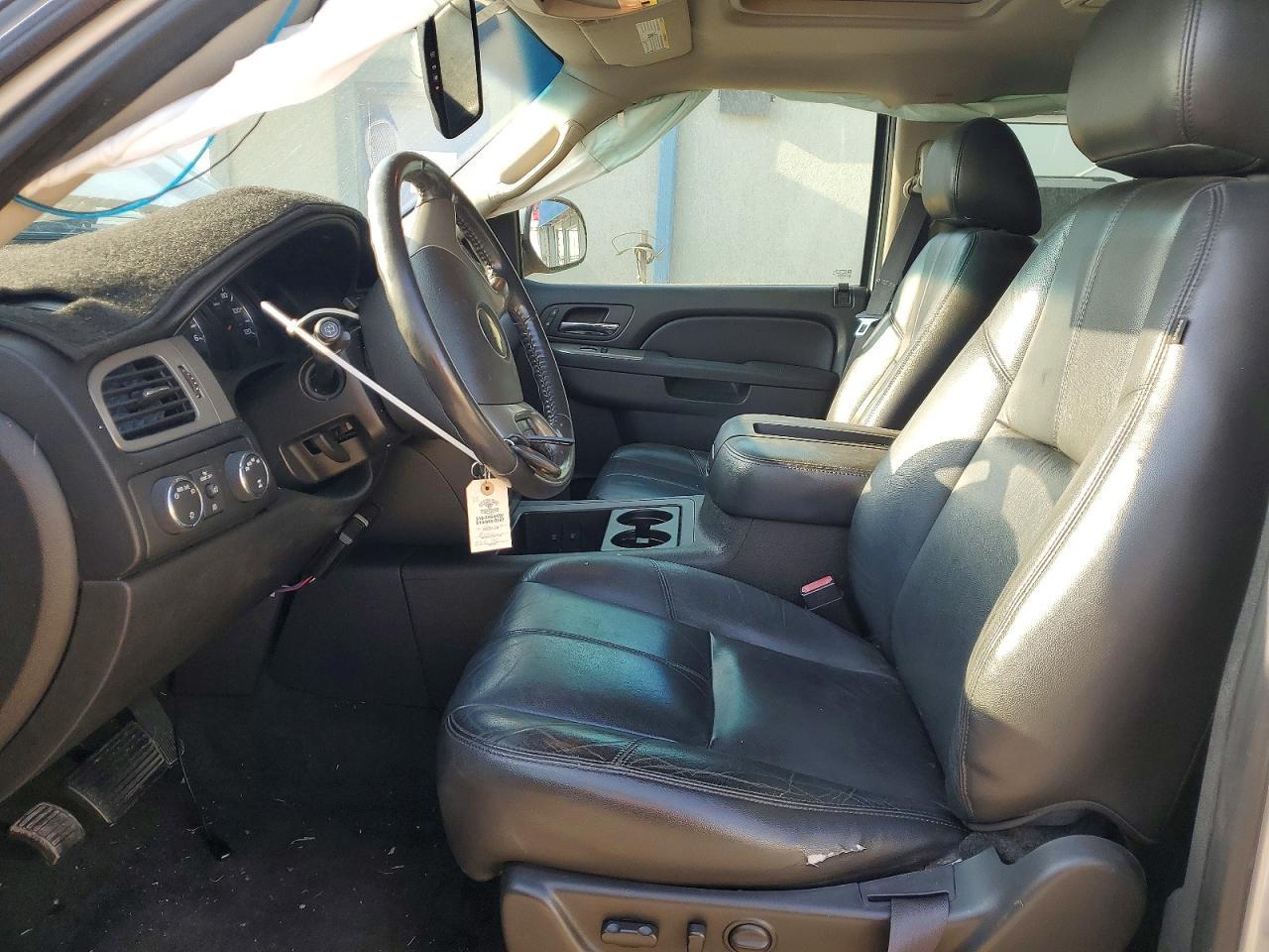 2012 Chevrolet Suburban K1500 Lt - Фото 7