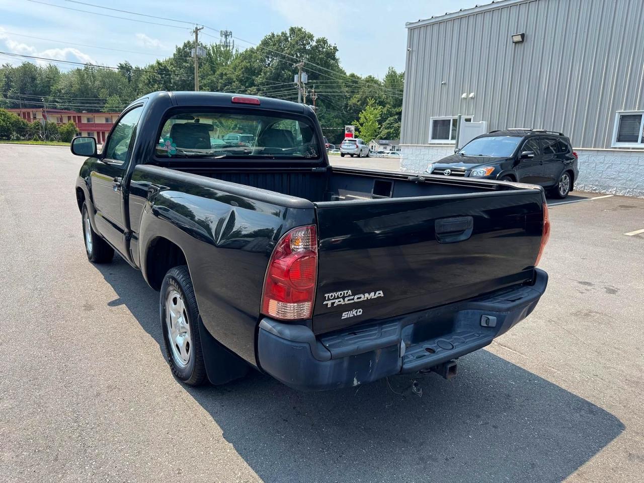 2006 Toyota Tacoma Base - Image 2
