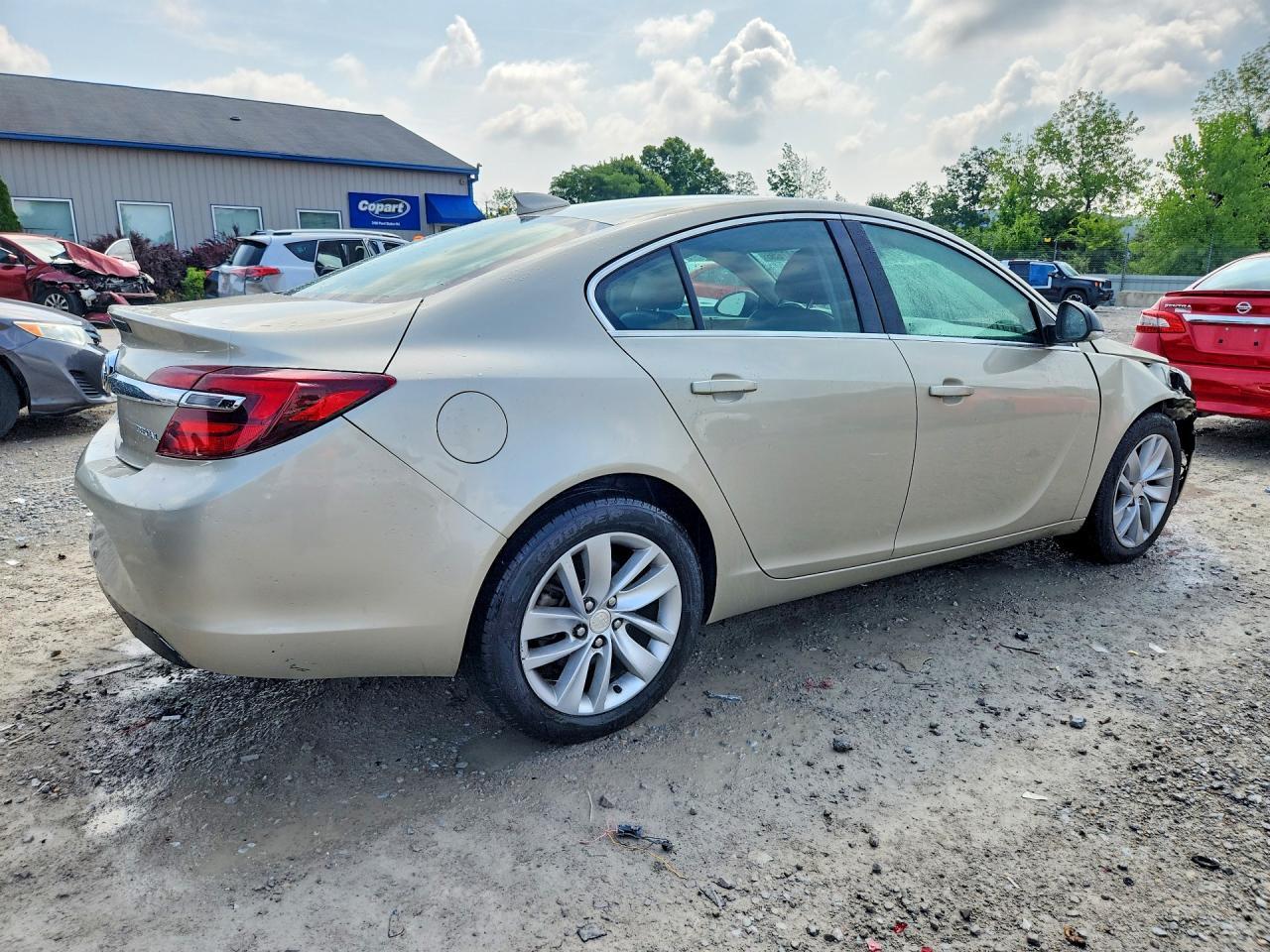 2015 Buick Regal - Image 3