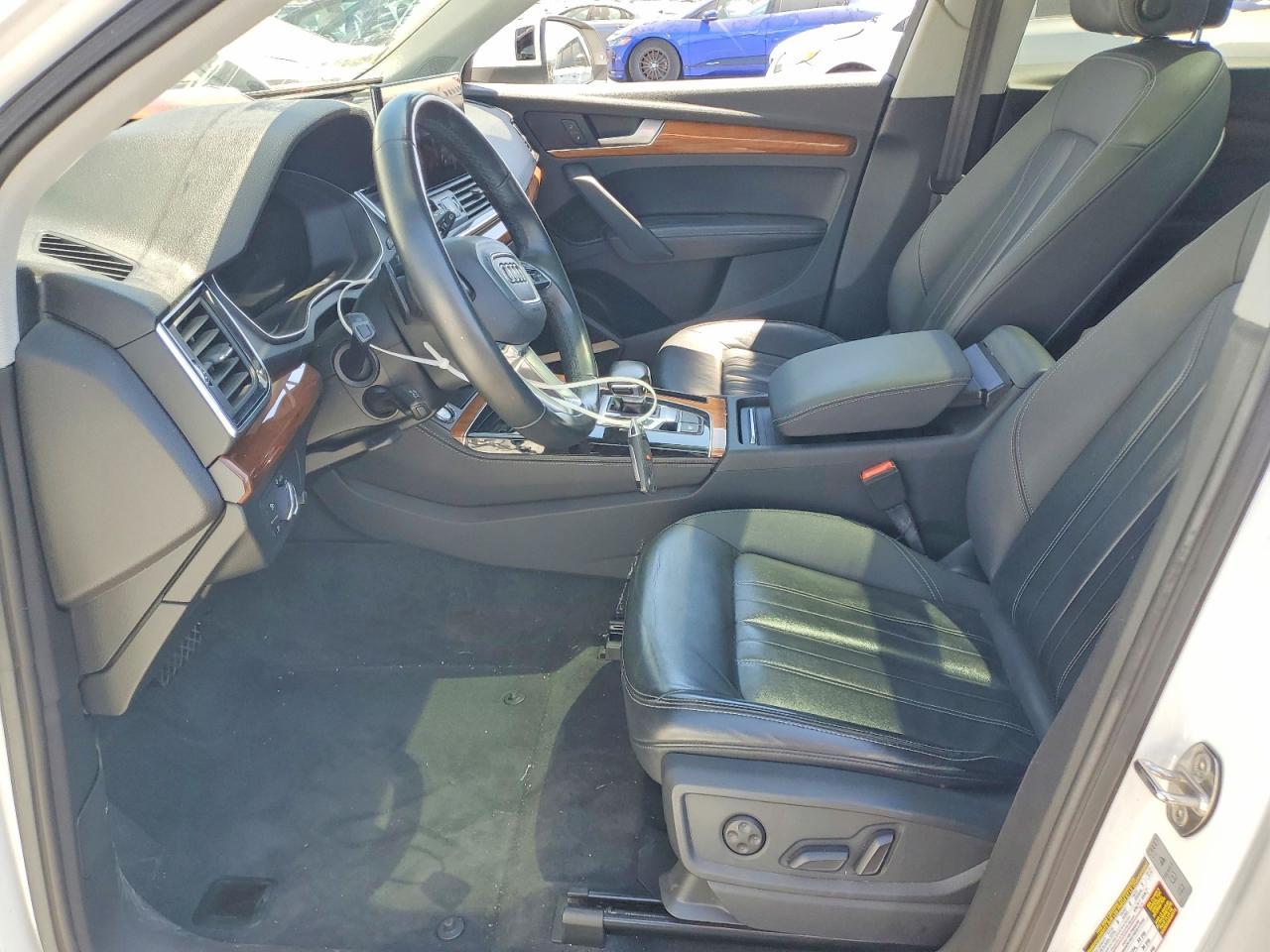 2021 Audi Q5 Premium Plus - Фото 7