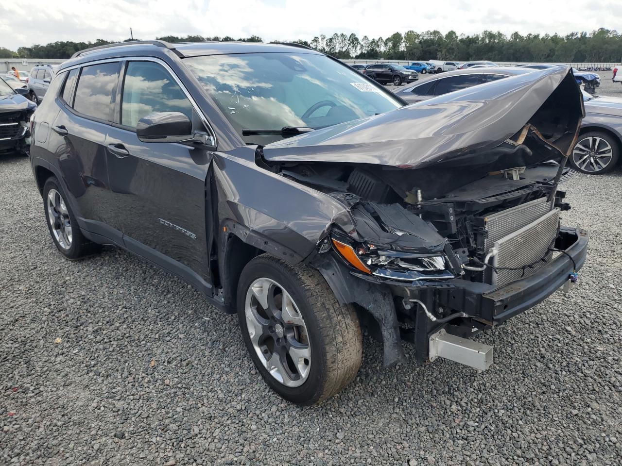 2018 Jeep Compass Limited - Image 4