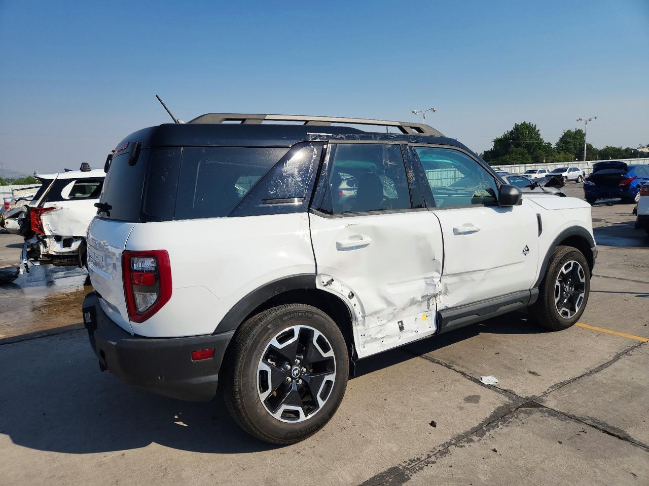 2024 Ford Bronco Sport Outer Banks - Фото 3