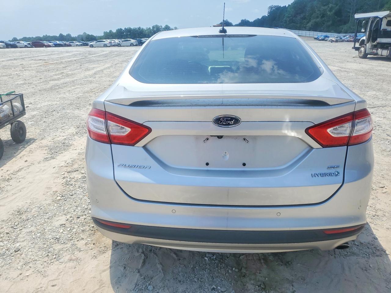 2015 Ford Fusion S - Фото 6