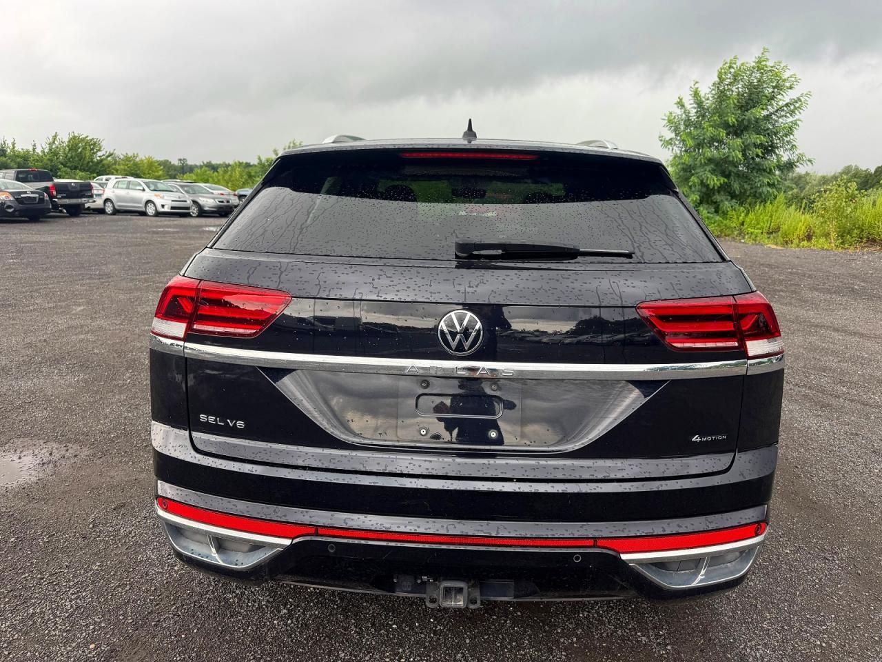 2023 Volkswagen Atlas Cross Sport Sel Premium R-Line - Image 5