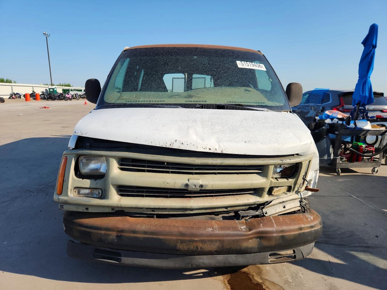 2000 Chevrolet Express G1500 - Фото 5