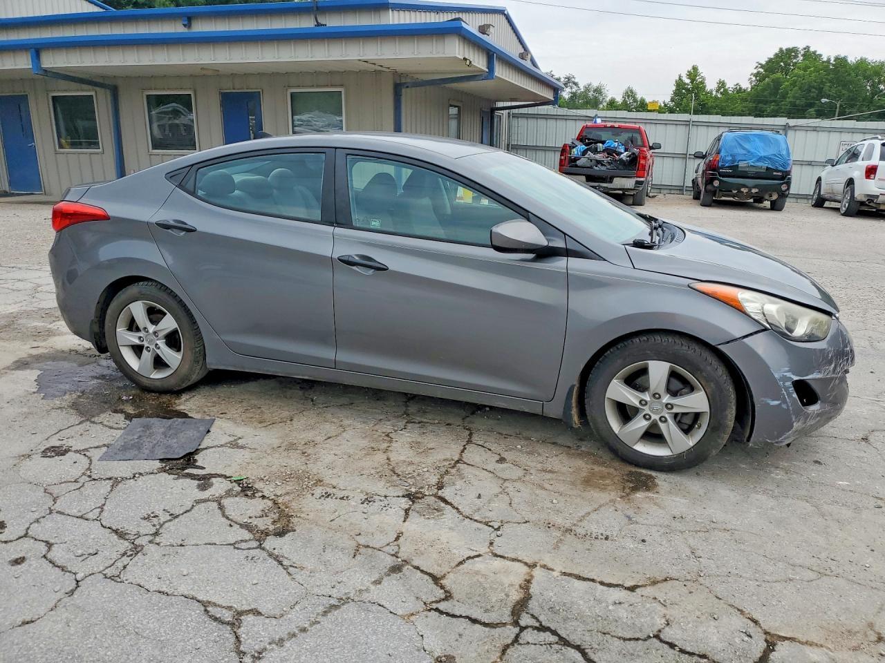 2013 Hyundai Elantra Gls - Image 4