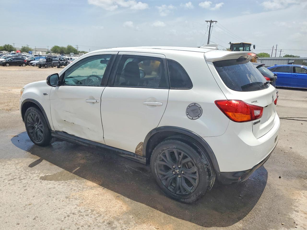 2017 Mitsubishi Outlander Sport Es - Фото 2
