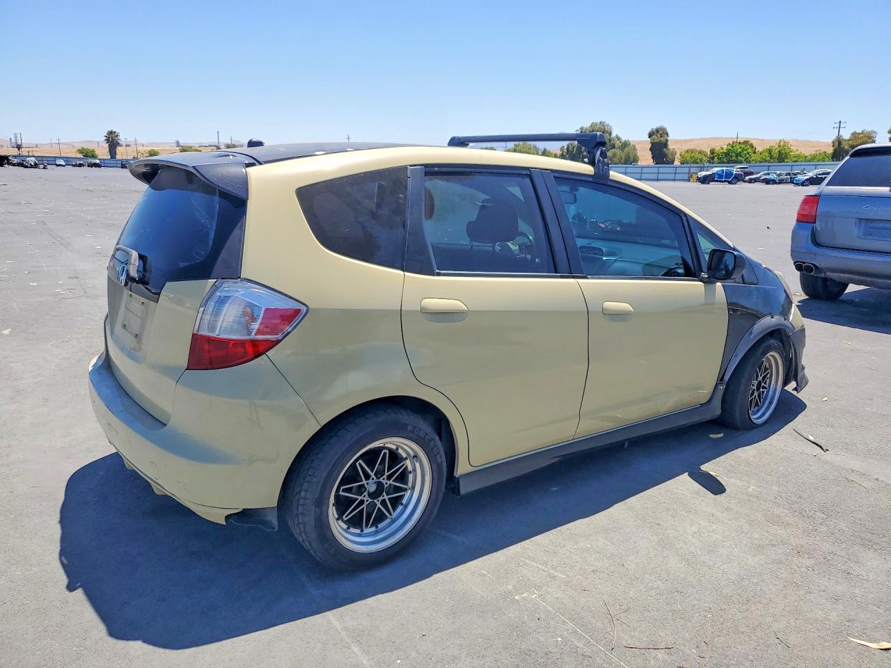 2013 Honda Fit Sport - Image 3