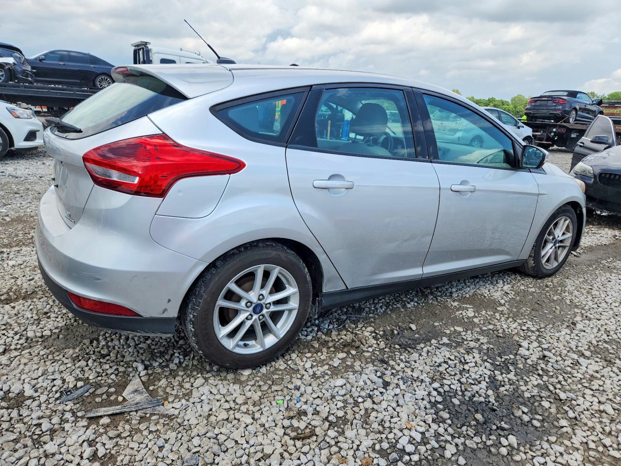 2016 Ford Focus Se - Image 3