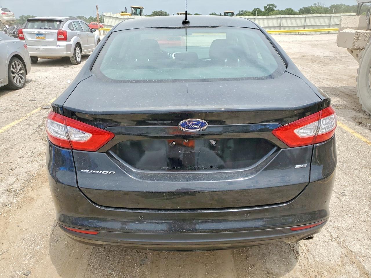 2016 Ford Fusion Se - Фото 6