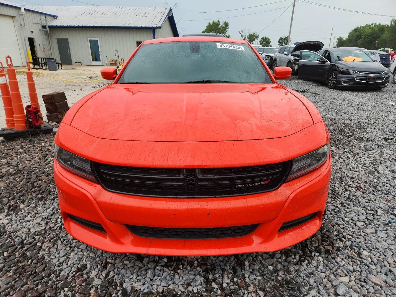 2020 Dodge Charger Sxt - Фото 5