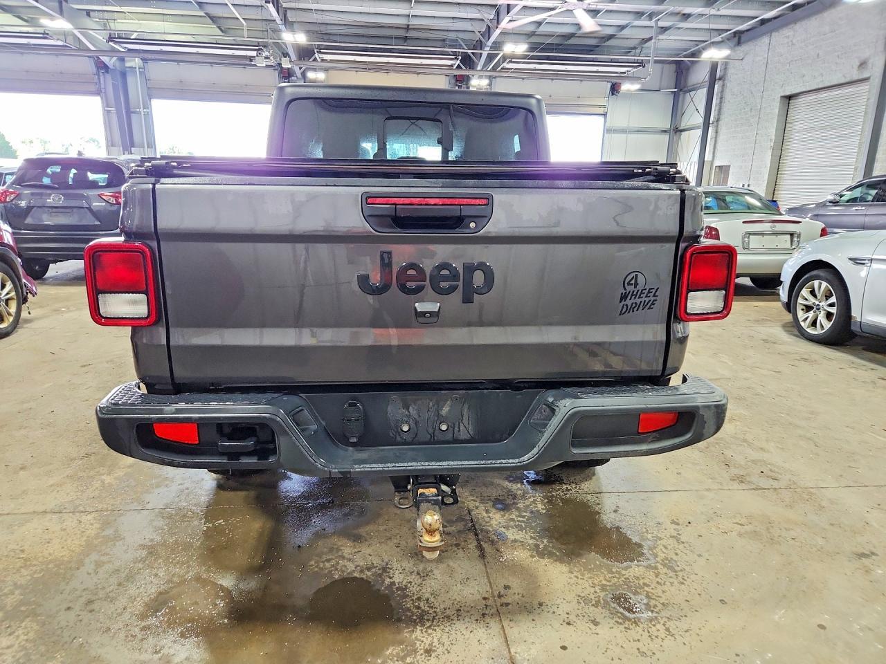 2022 Jeep Gladiator Sport - Фото 6