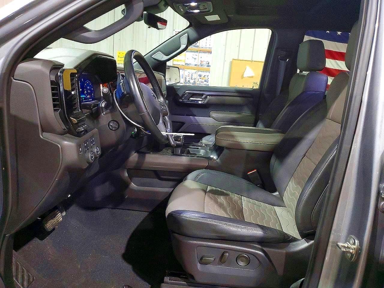 2024 Chevrolet Silverado K1500 Zr2 - Фото 7