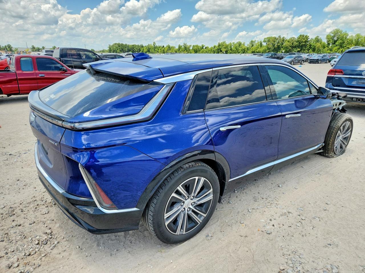2024 Cadillac Lyriq Luxury - Фото 3