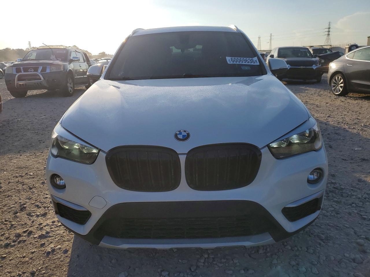2018 BMW X1 Sdrive28I - Фото 5