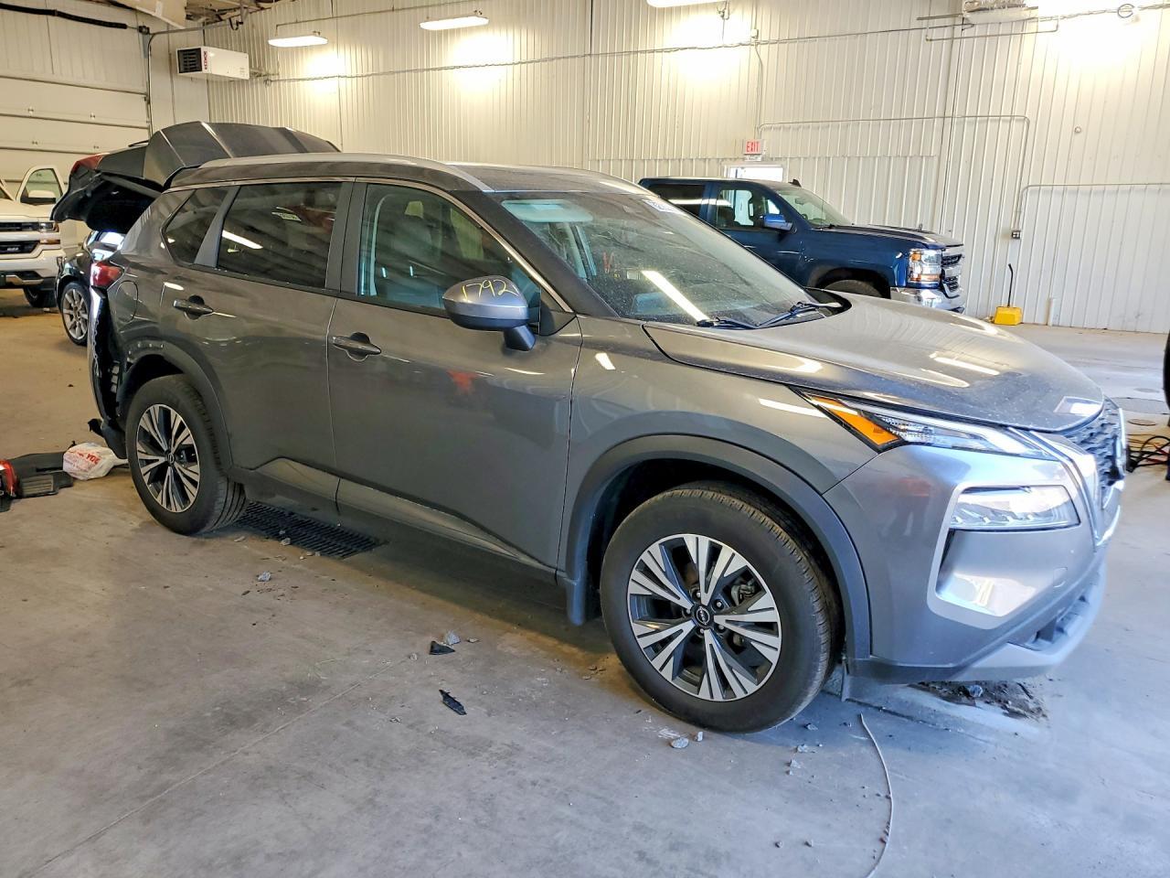 2023 Nissan Rogue Sv - Фото 4