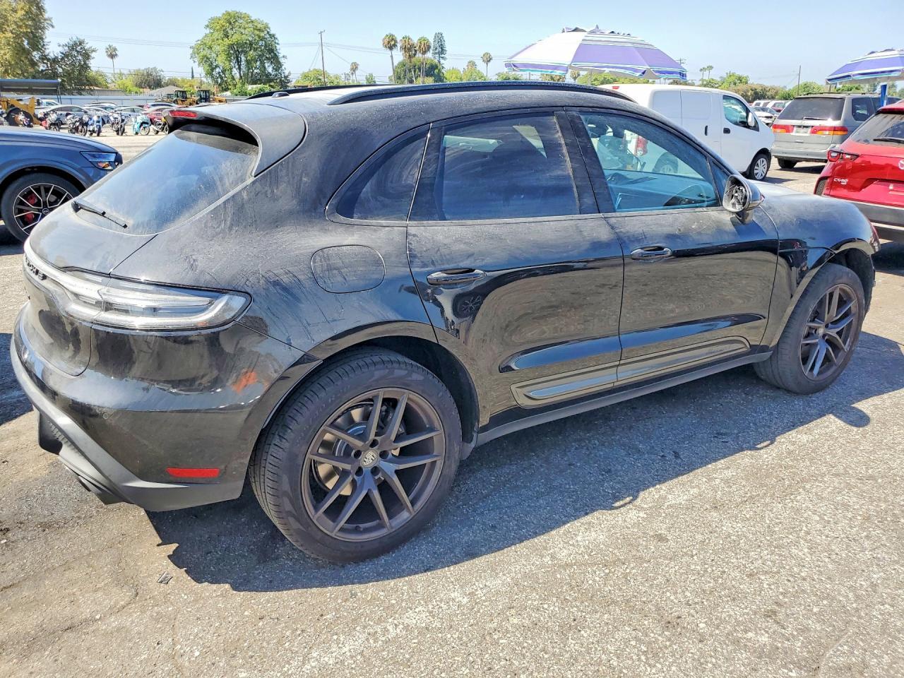 2023 Porsche Macan Base - Фото 3