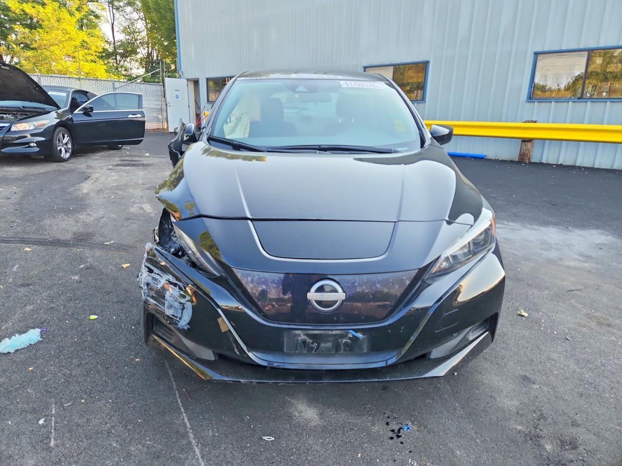 2025 Nissan Leaf S - Фото 5