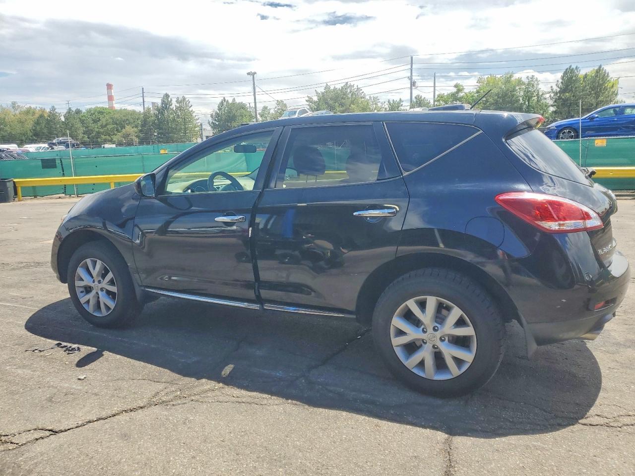 2012 Nissan Murano S - Фото 2