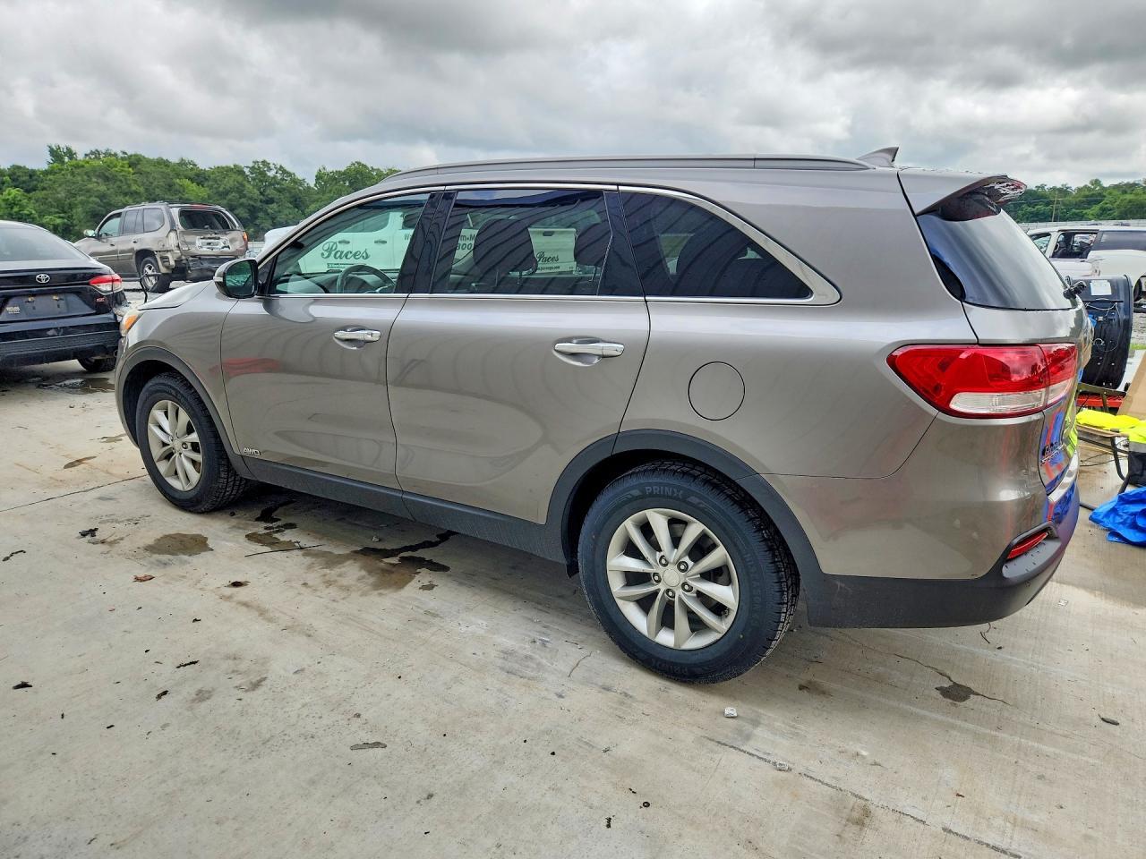 2016 Kia Sorento Lx - Фото 2
