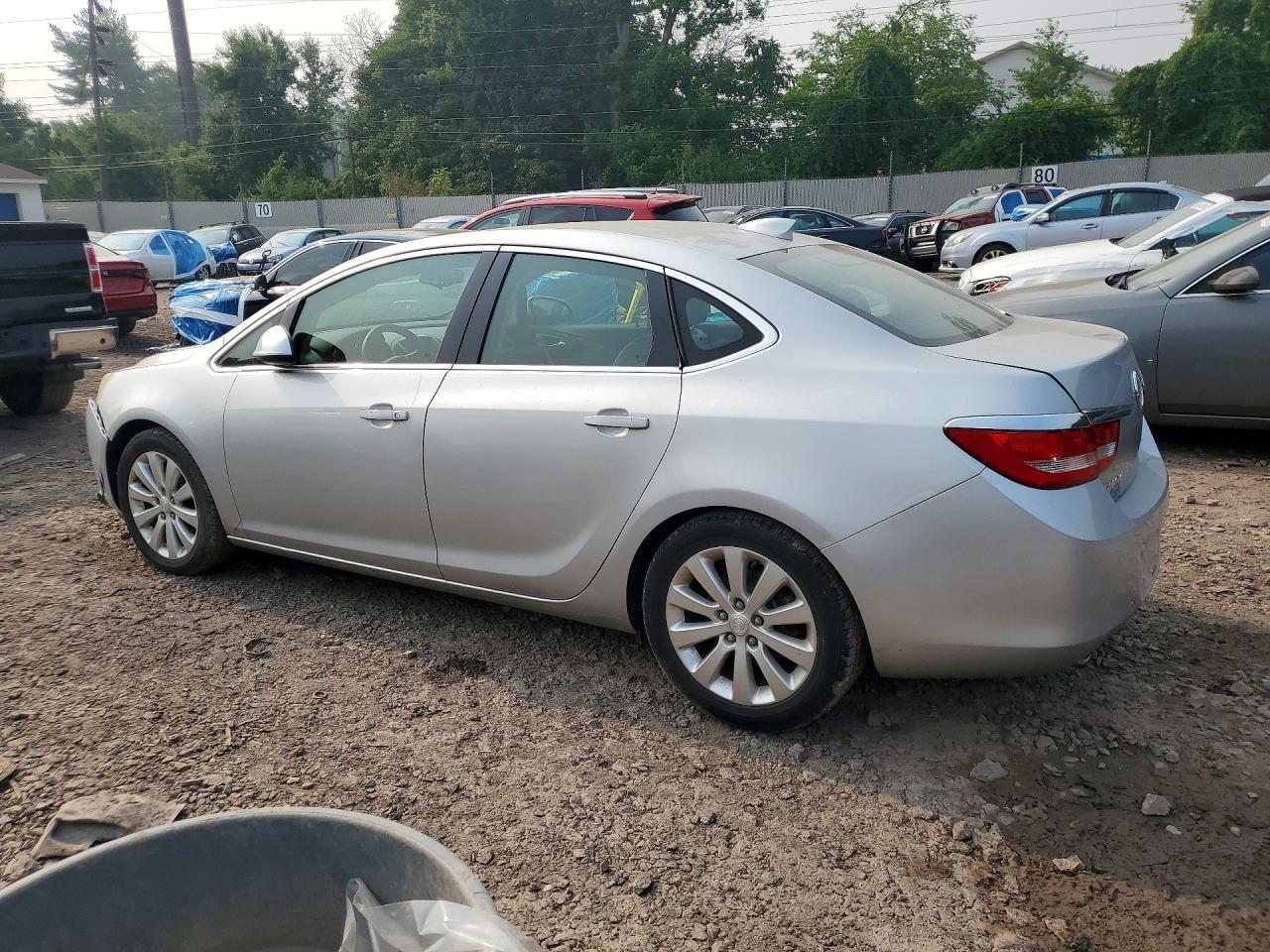 2016 Buick Verano - Фото 2