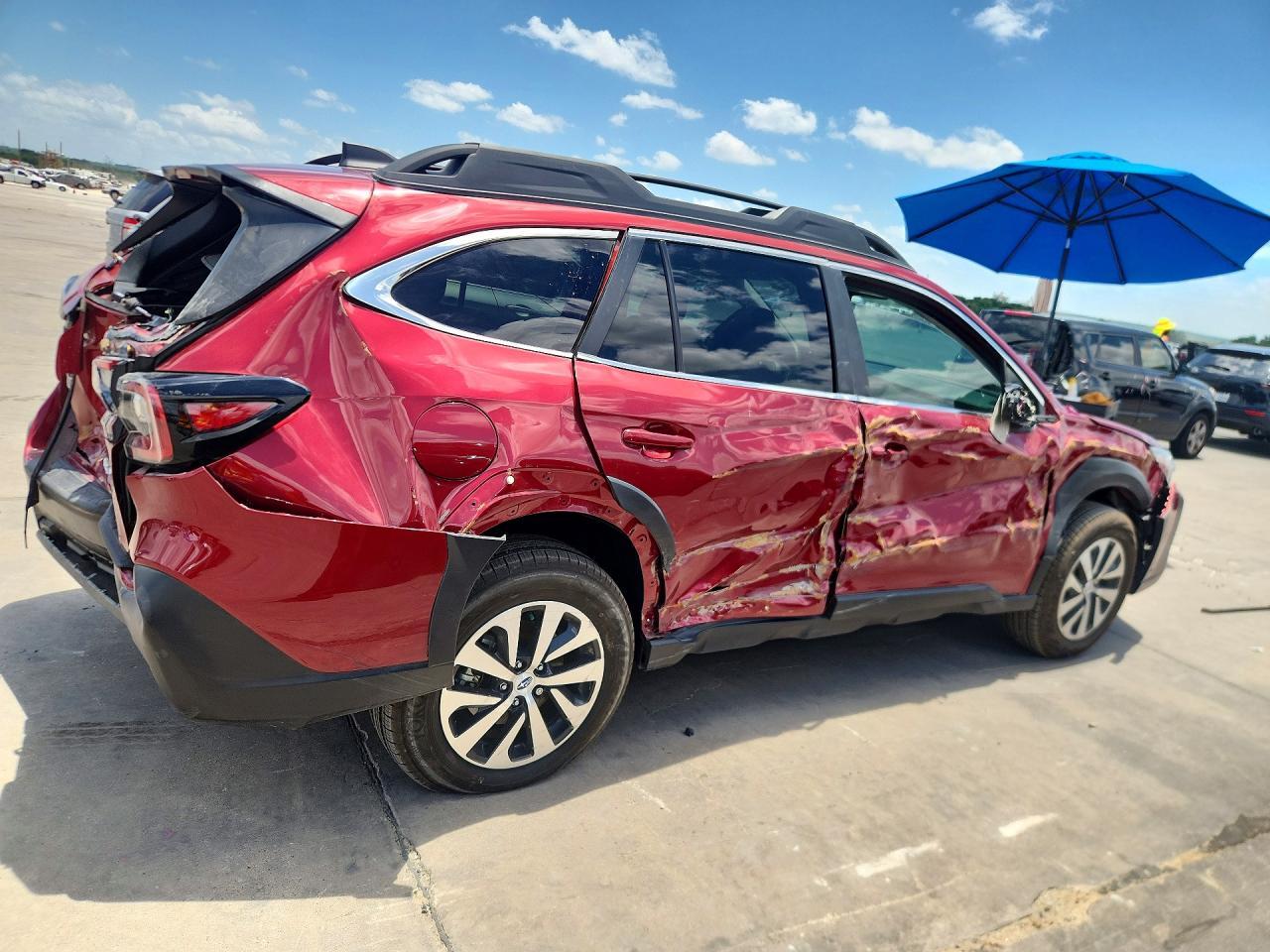 2025 Subaru Outback Premium - Image 3