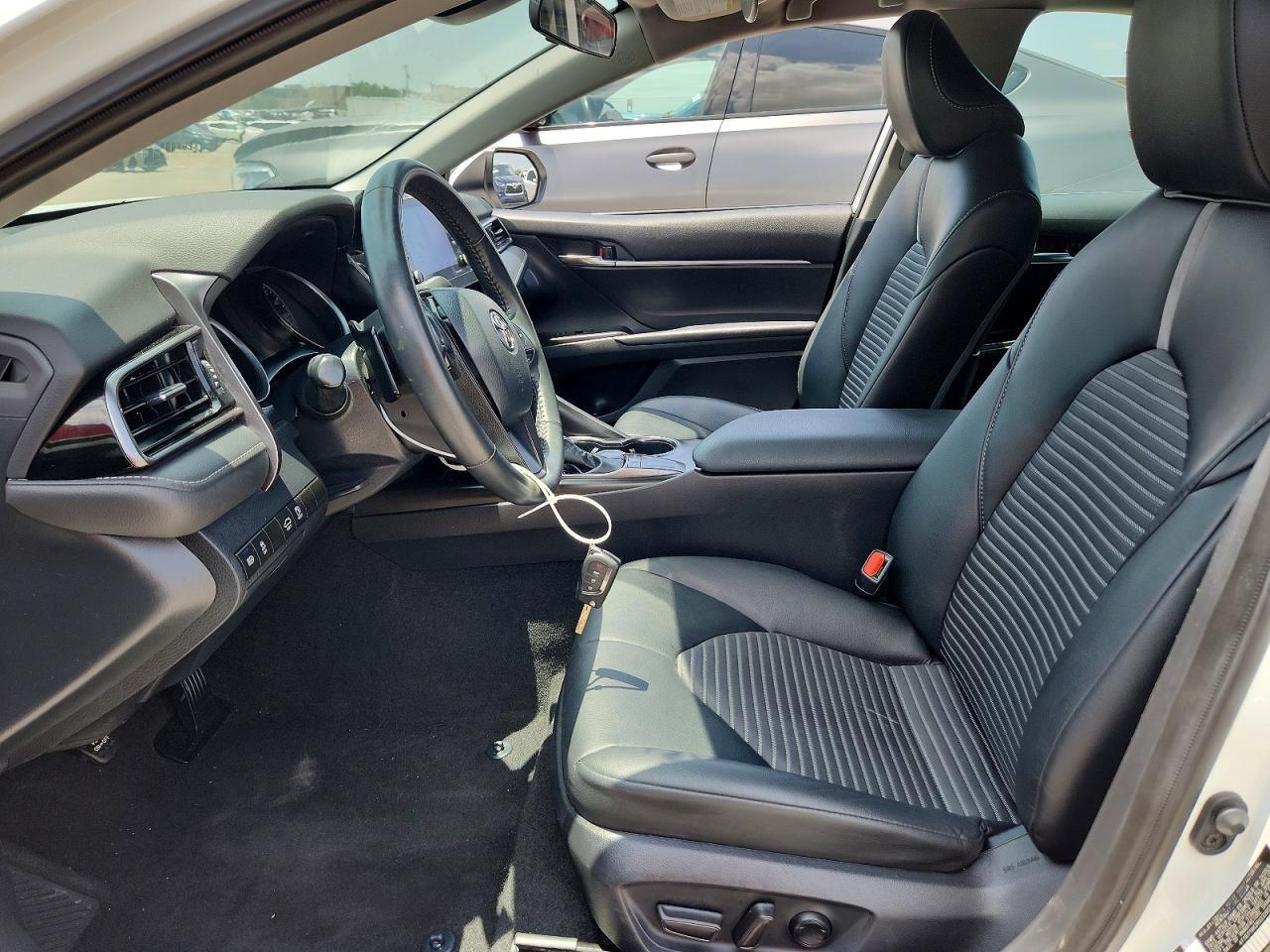 2024 Toyota Camry Se - Фото 7