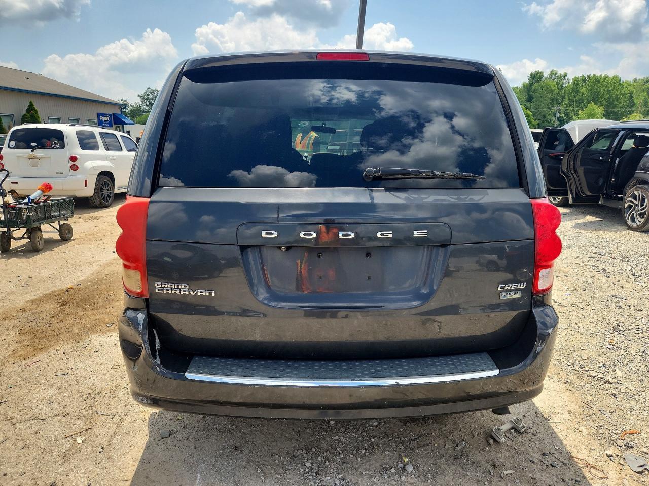 2011 Dodge Grand Caravan Crew - Фото 6