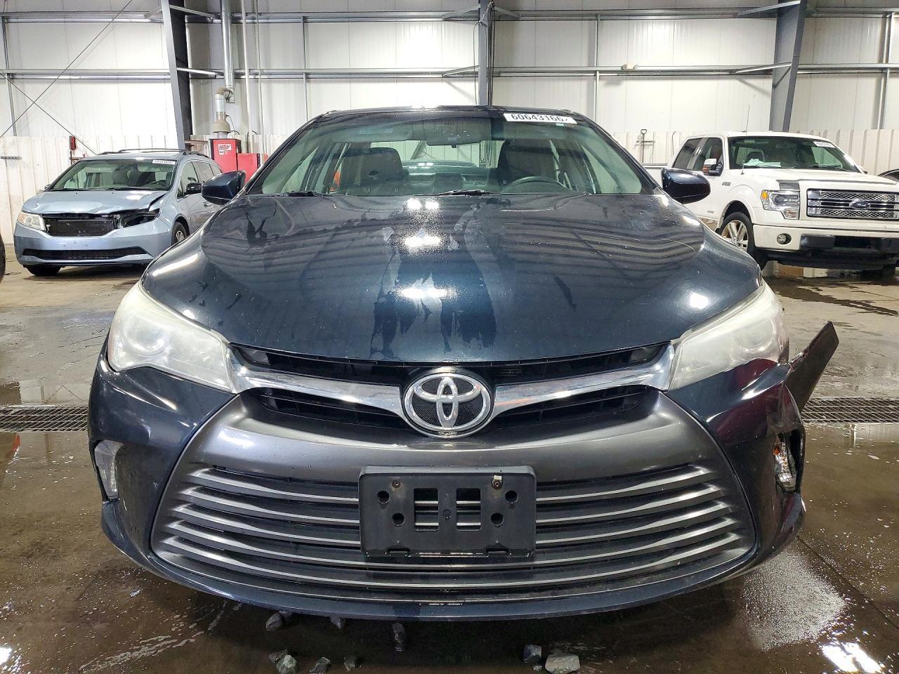 2016 Toyota Camry Le - Image 5