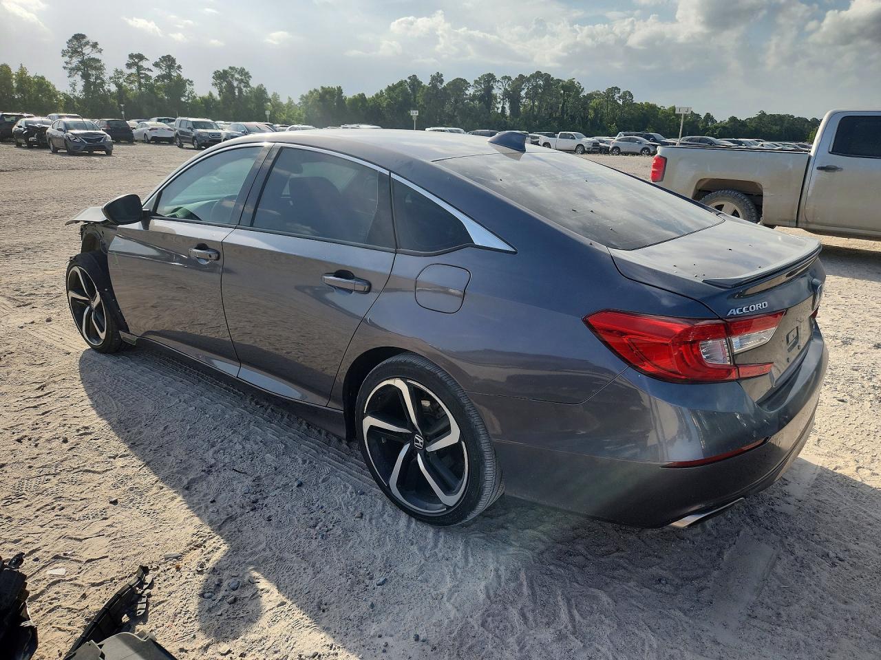 2018 Honda Accord Sport - Фото 2