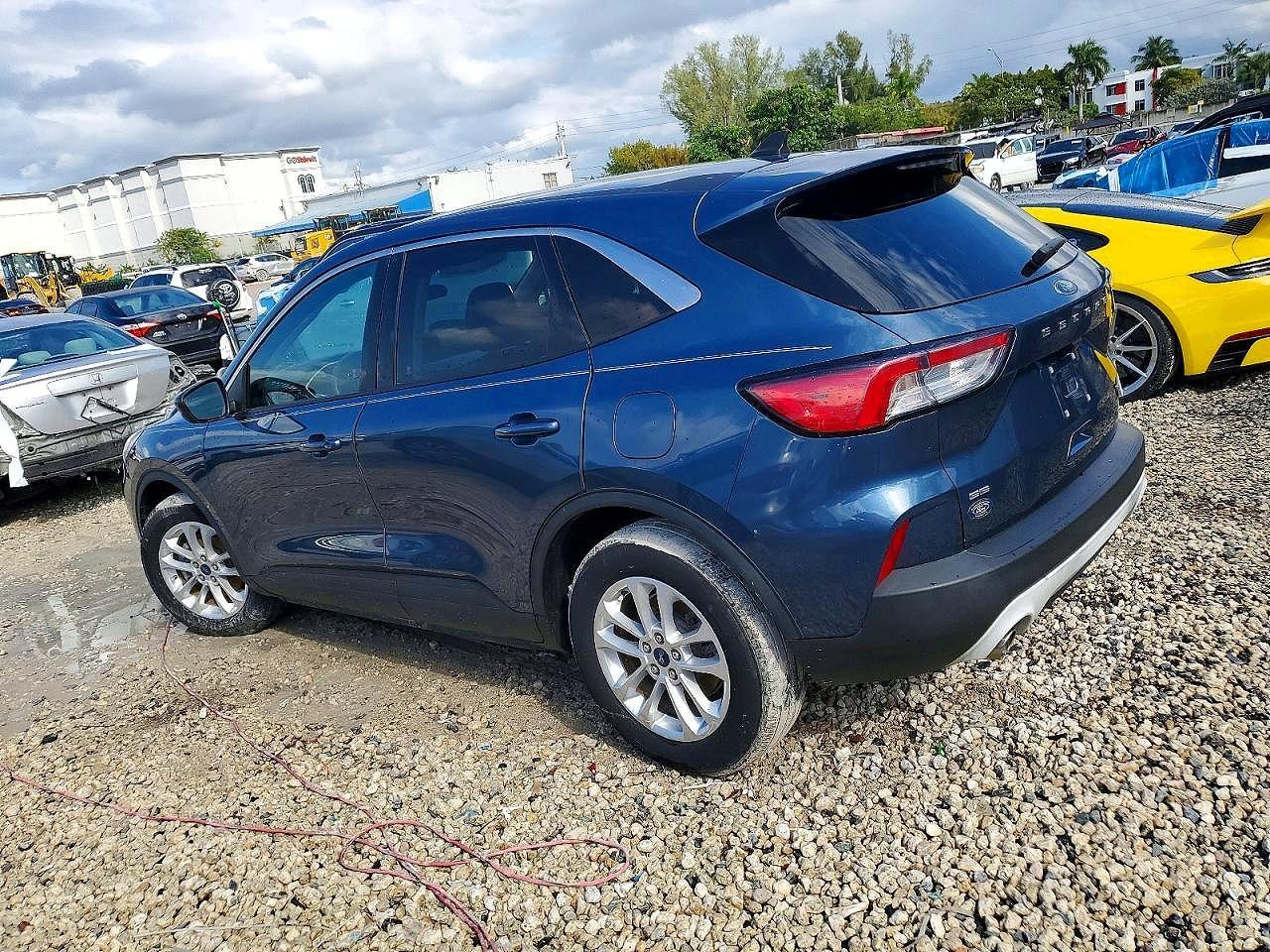 2020 Ford Escape Se - Фото 2