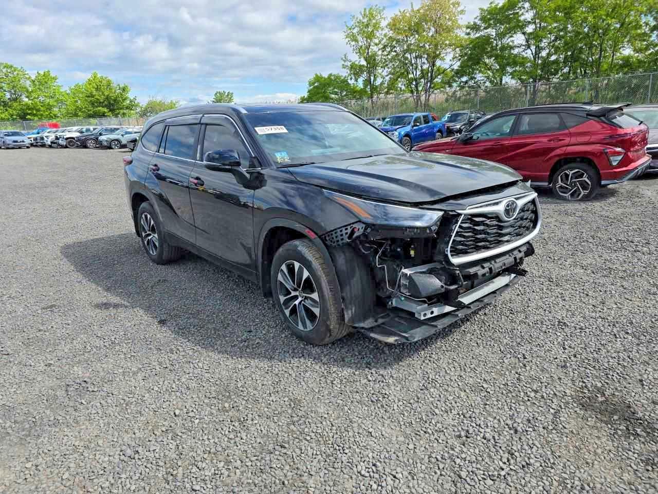 2025 Toyota Highlander Xle - Фото 3