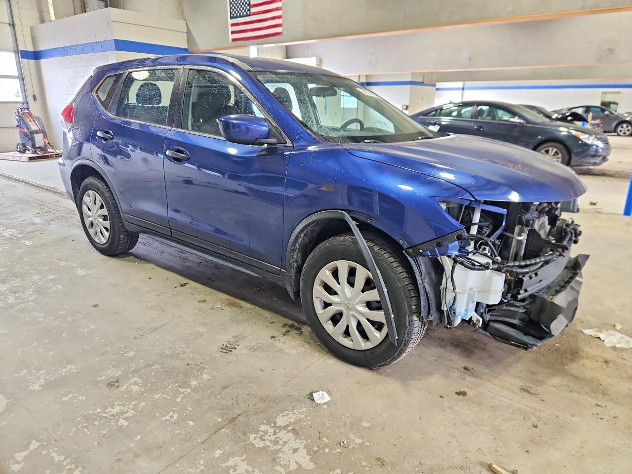 2017 Nissan Rogue S - Image 4