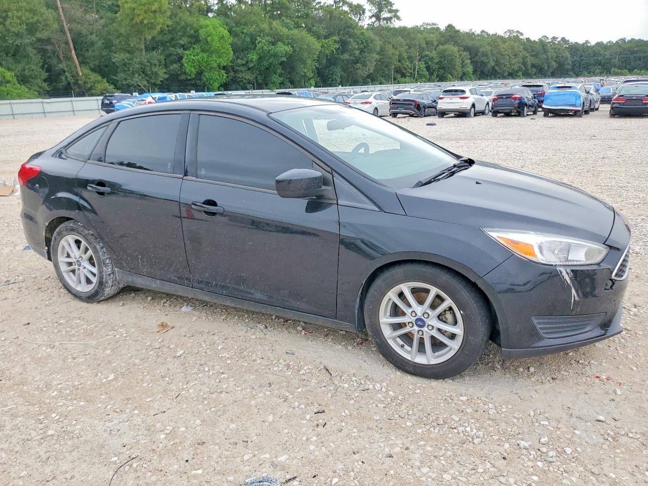 2018 Ford Focus Se - Фото 4