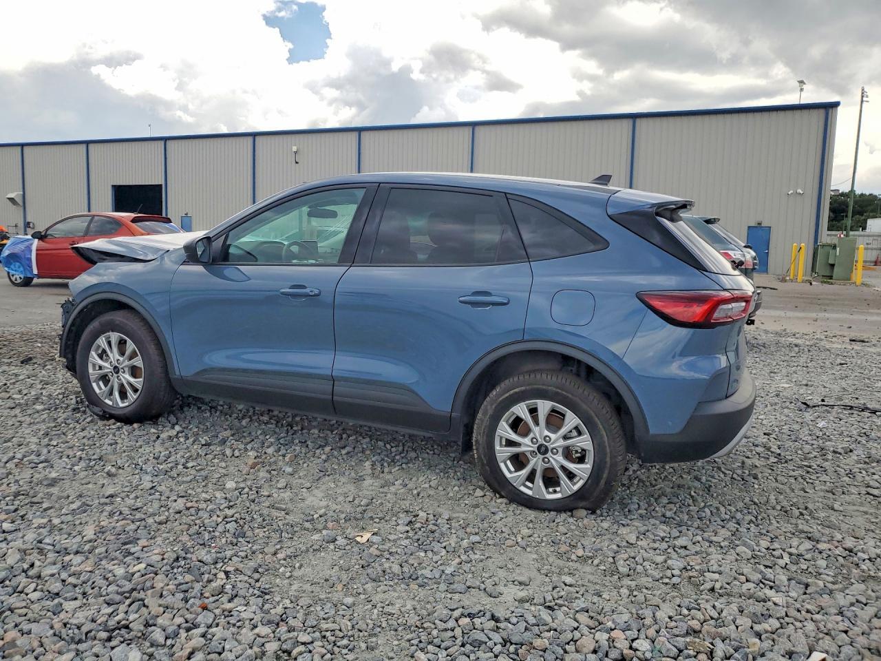 2025 Ford Escape Active - Фото 2