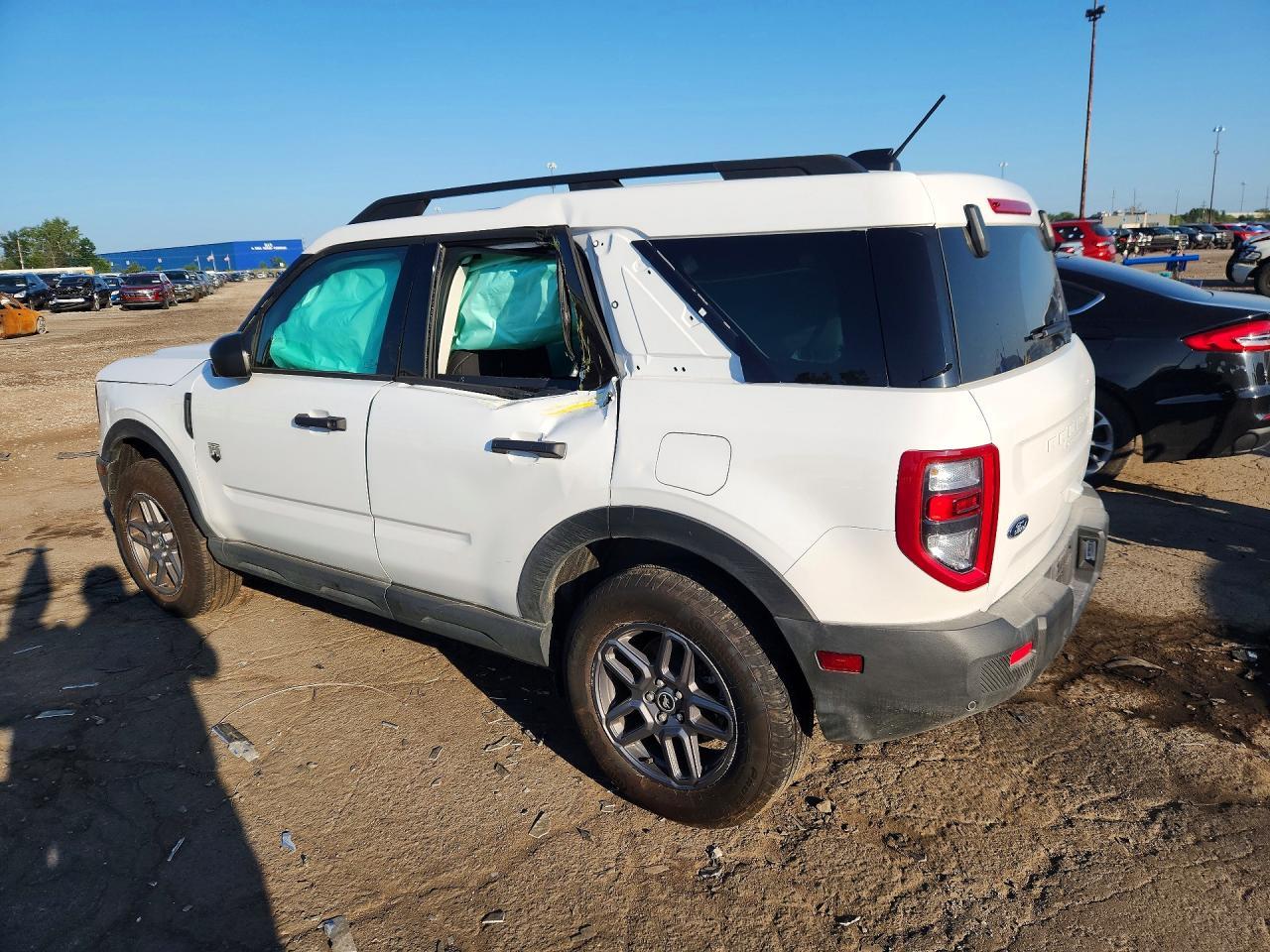 2025 Ford Bronco Sport Big Bend - Image 2