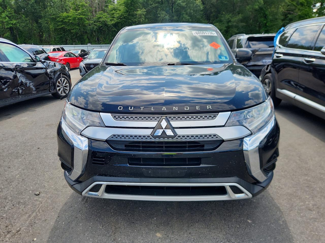 2020 Mitsubishi Outlander Es - Image 5