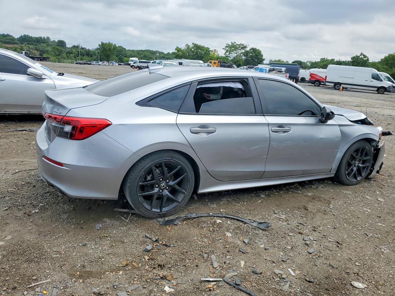 2024 Honda Civic Sport - Фото 3