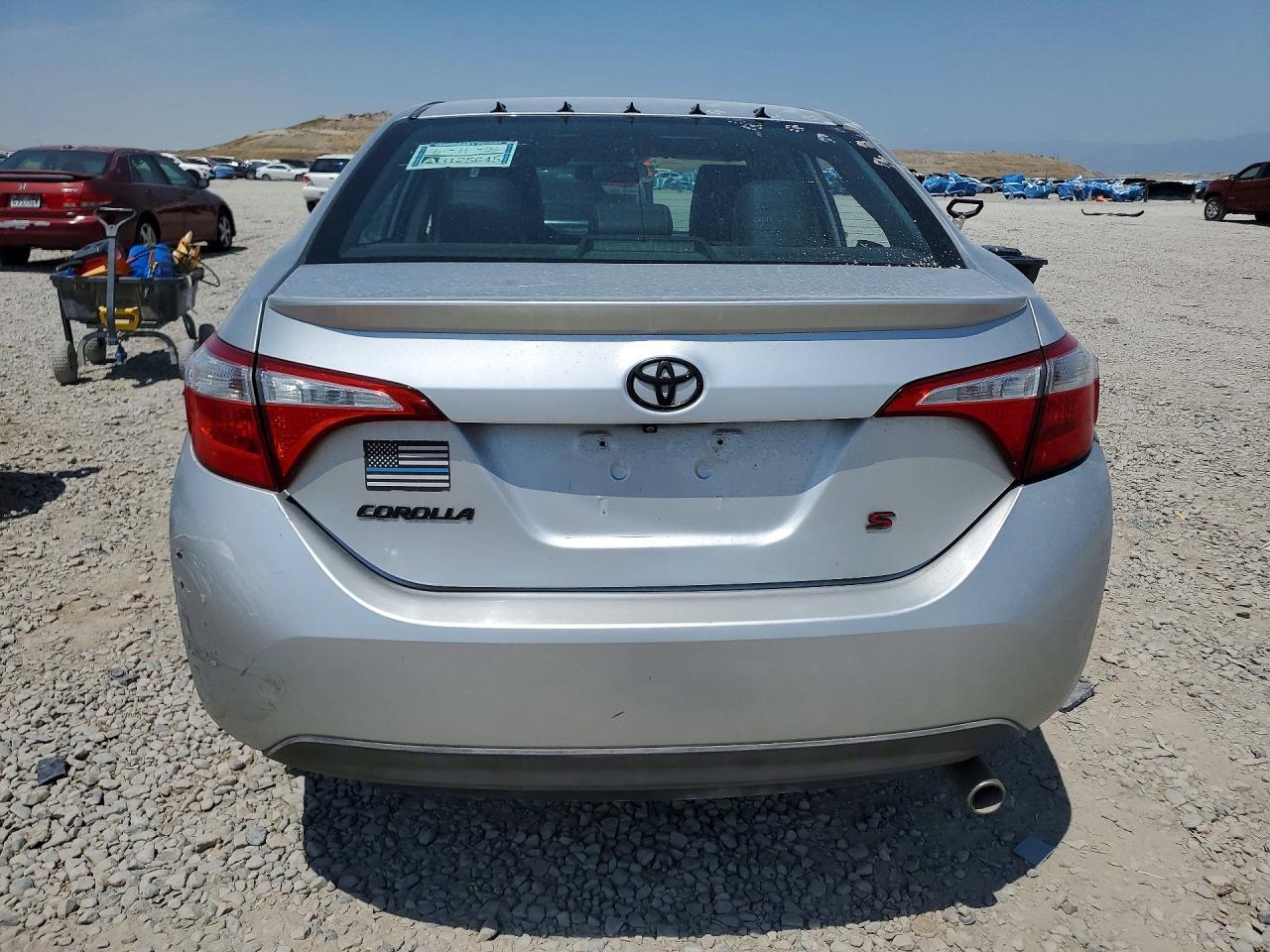 2015 Toyota Corolla - Фото 6