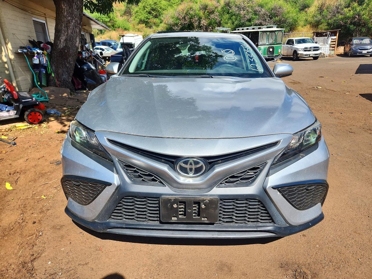 2021 Toyota Camry Se - Image 5