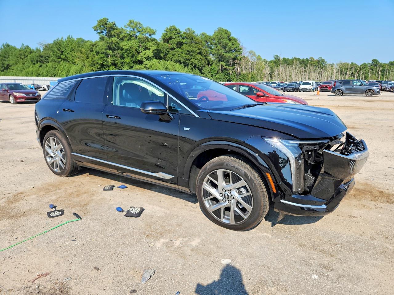 2026 Cadillac Optiq Luxury - Image 4